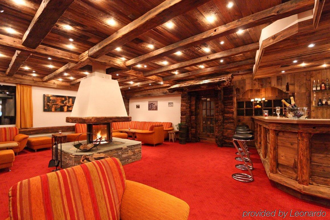 Lifestyle & Spa Hotel Graecherhof Grächen Restoran fotoğraf